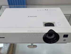 Epson Projector VPL-DX102
