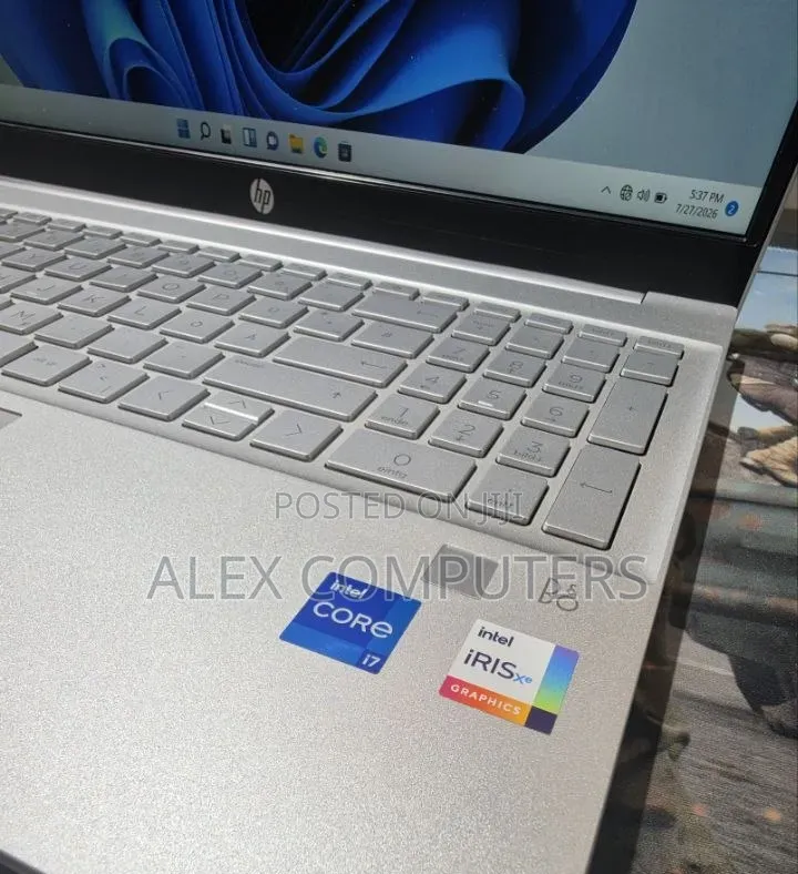 New Laptop HP Pavilion 15 16GB Intel Core i7 SSD 512GB
