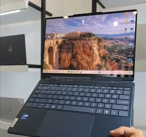 New Laptop Lenovo Yoga 9 16GB Intel Core Ultra 7 SSD 1T