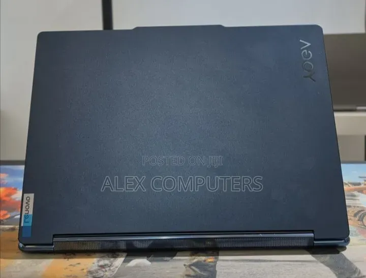 New Laptop Lenovo Yoga 9 16GB Intel Core Ultra 7 SSD 1T