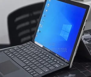 New Laptop Microsoft Surface 16GB Intel Core i5 SSD 256GB