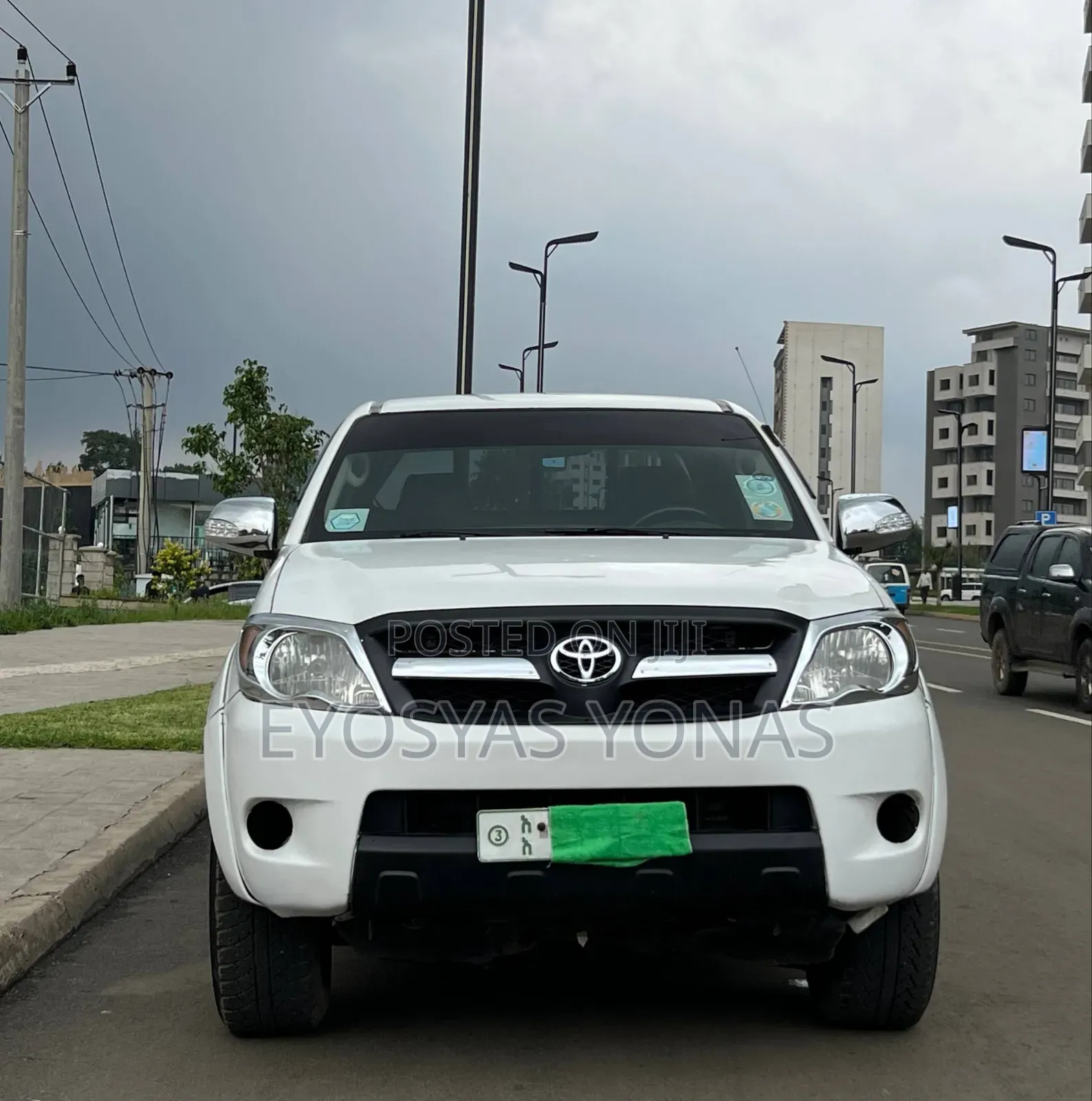 Toyota Hilux 2006 White