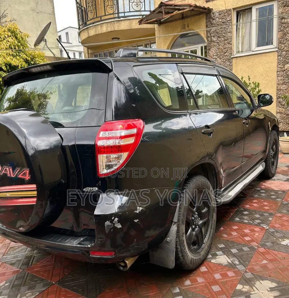 Toyota RAV4 2009 Black