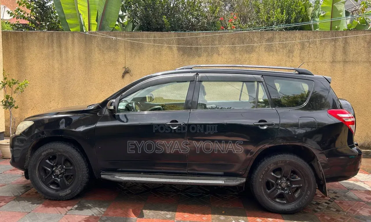 Toyota RAV4 2009 Black