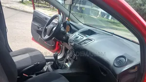 Ford Fiesta 2014 Red
