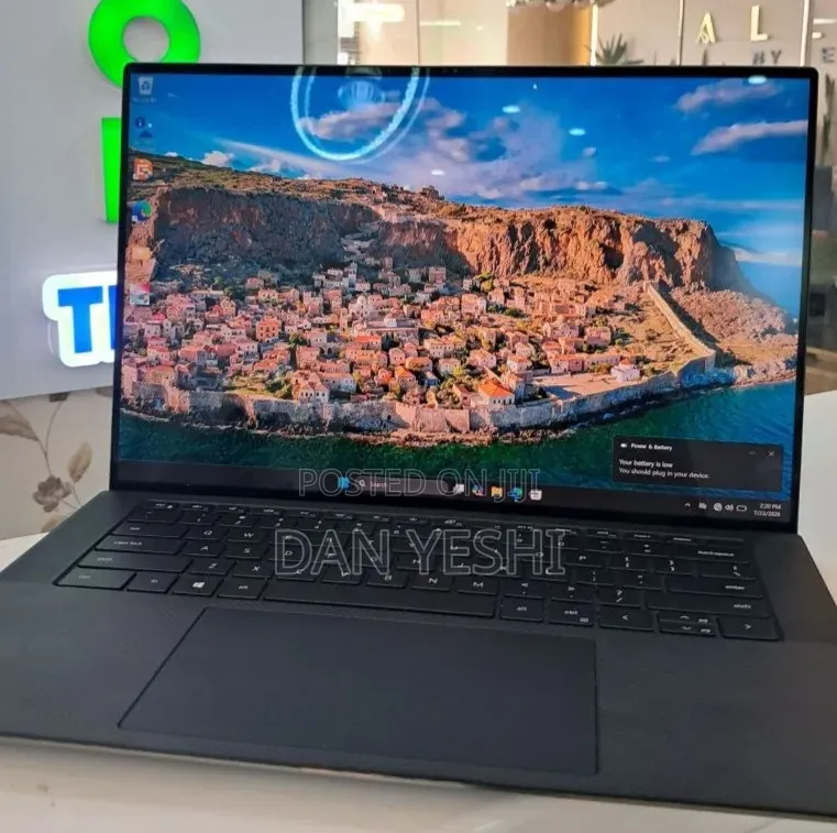 New Laptop Dell Precision 5560 16GB Intel Core i7 SSD 512GB