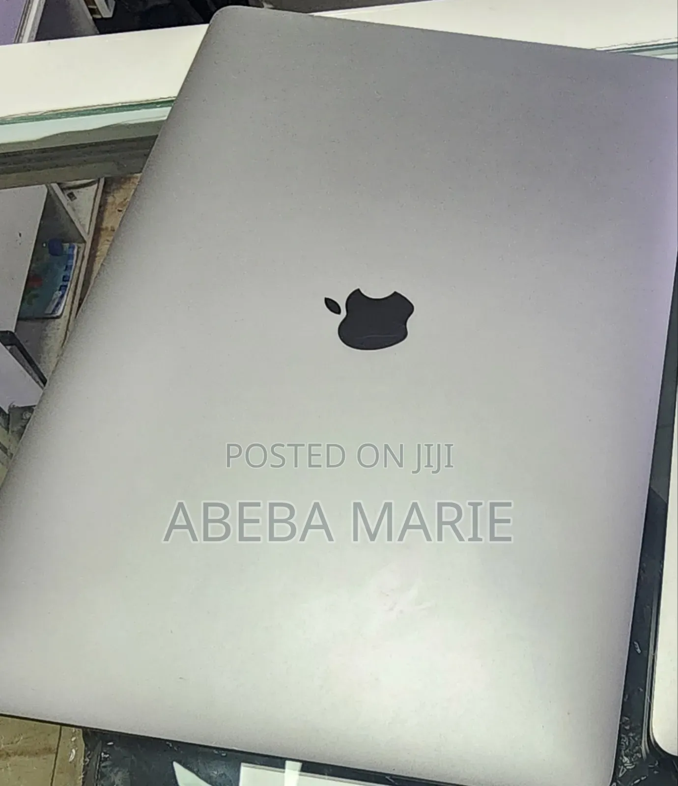 New Laptop Apple MacBook Pro 2019 16GB Intel Core i7 SSD 512GB