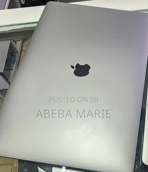 New Laptop Apple MacBook Pro 2019 16GB Intel Core i7 SSD 512GB