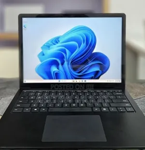 New Laptop Microsoft Surface Laptop 4 16GB Intel Core i7 SSD 512GB