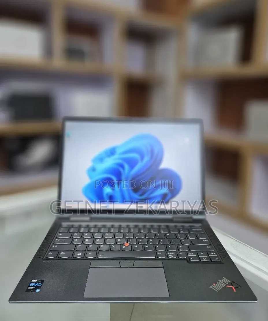 New Laptop Lenovo ThinkPad X1 Yoga 16GB Intel Core i7 SSD 512GB