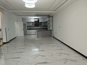 6bdrm House in Adis Ababa, Bole for sale
