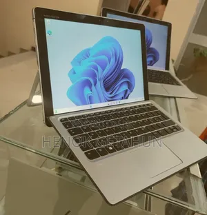 New Laptop HP X2 8GB Intel Core i5 SSD 128GB