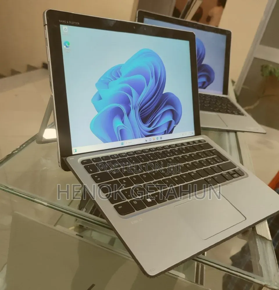New Laptop HP X2 8GB Intel Core i5 SSD 128GB