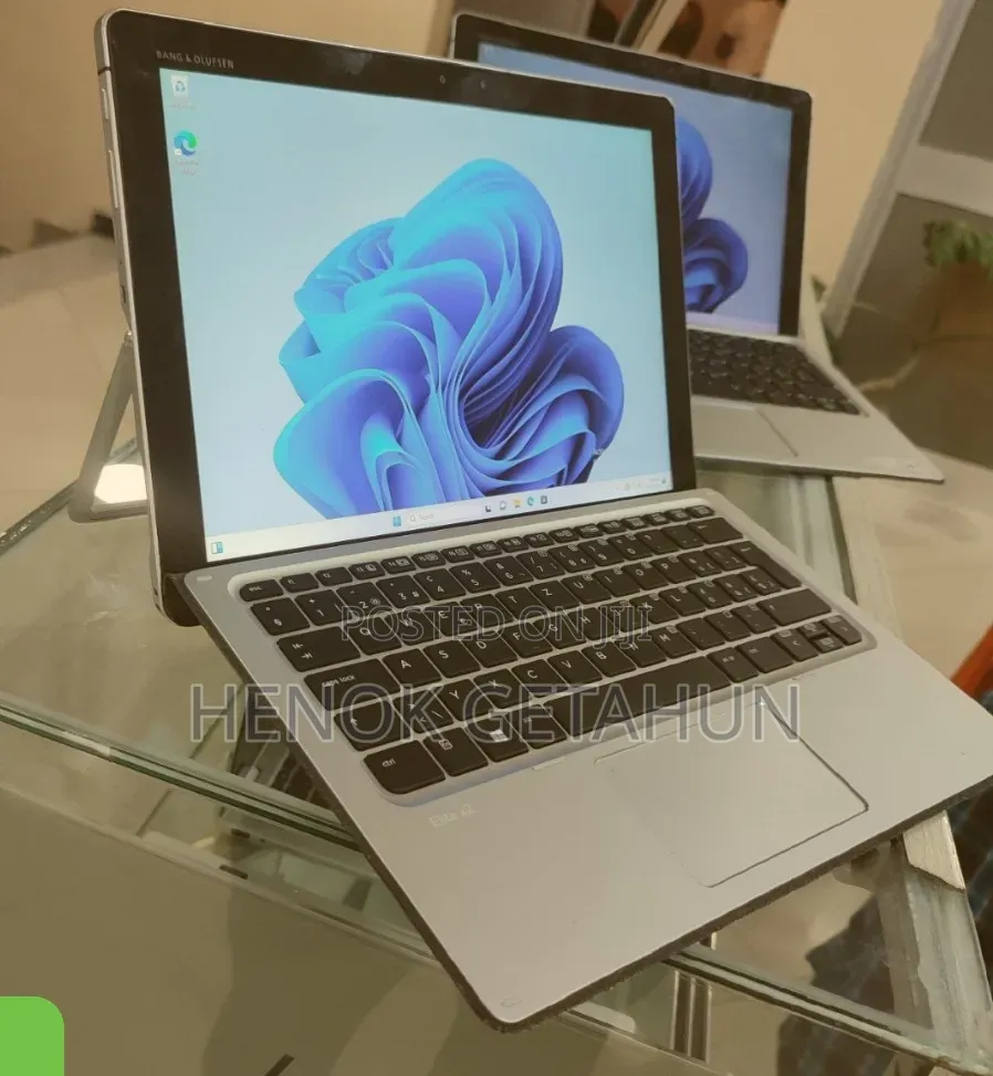 New Laptop HP X2 8GB Intel Core i5 SSD 128GB