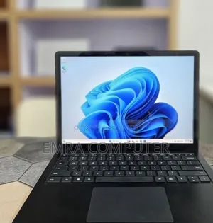 New Laptop Microsoft Surface 16GB Intel Core i7 SSD 512GB