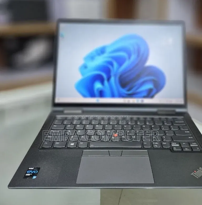 New Laptop Lenovo 16GB Intel Core i7 SSD 512GB