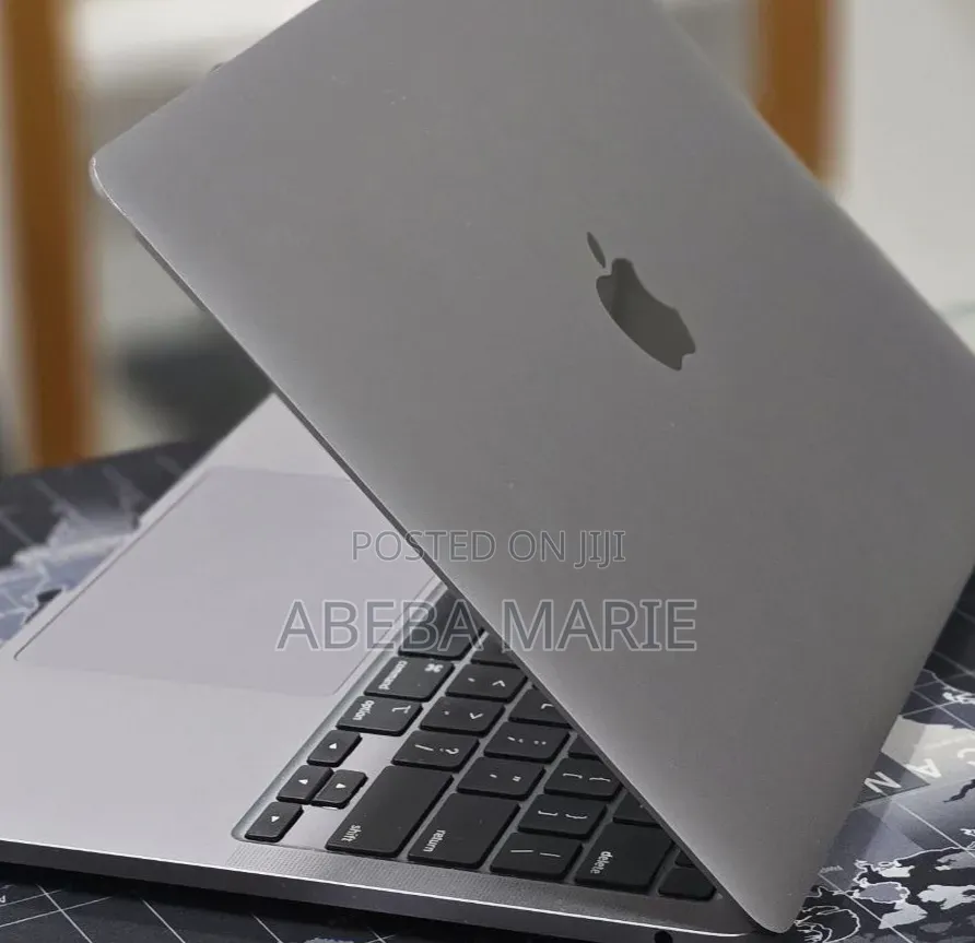 New Laptop Apple MacBook Pro 2020 16GB Apple M1 SSD 512GB
