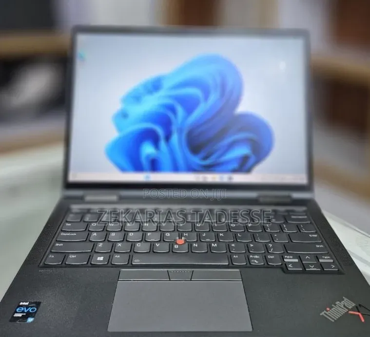 New Laptop Lenovo ThinkPad X1 Yoga 16GB Intel Core i7 SSD 512GB