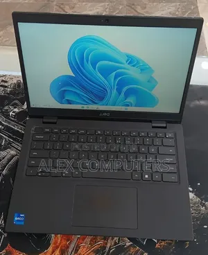 New Laptop Dell Latitude 3420 16GB Intel Core i7 SSD 512GB