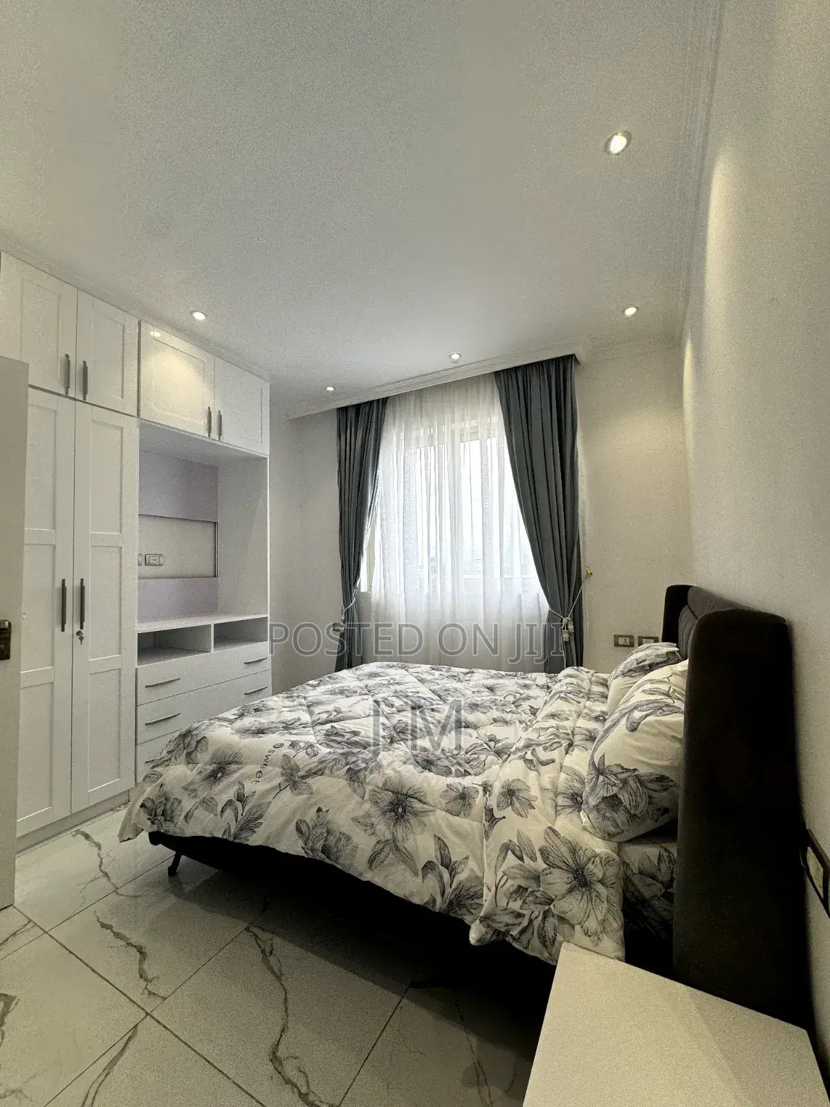 Furnished 3bdrm Apartment in Bole for rent
