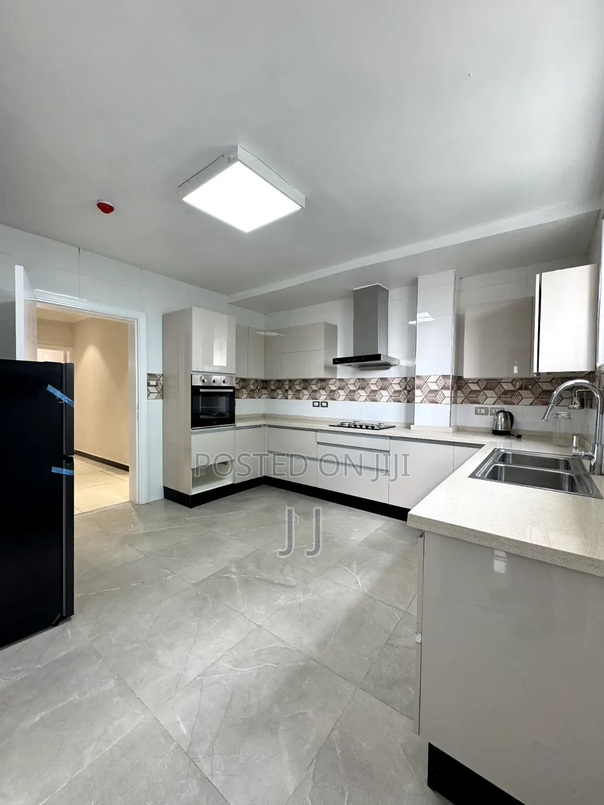Furnished 3bdrm Apartment in Bole for rent
