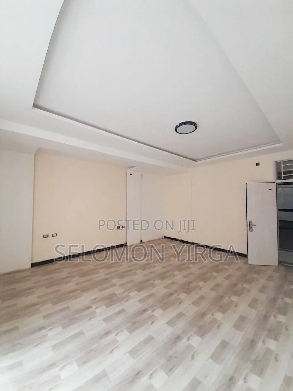 10bdrm House in Adis Ababa, Bole for sale