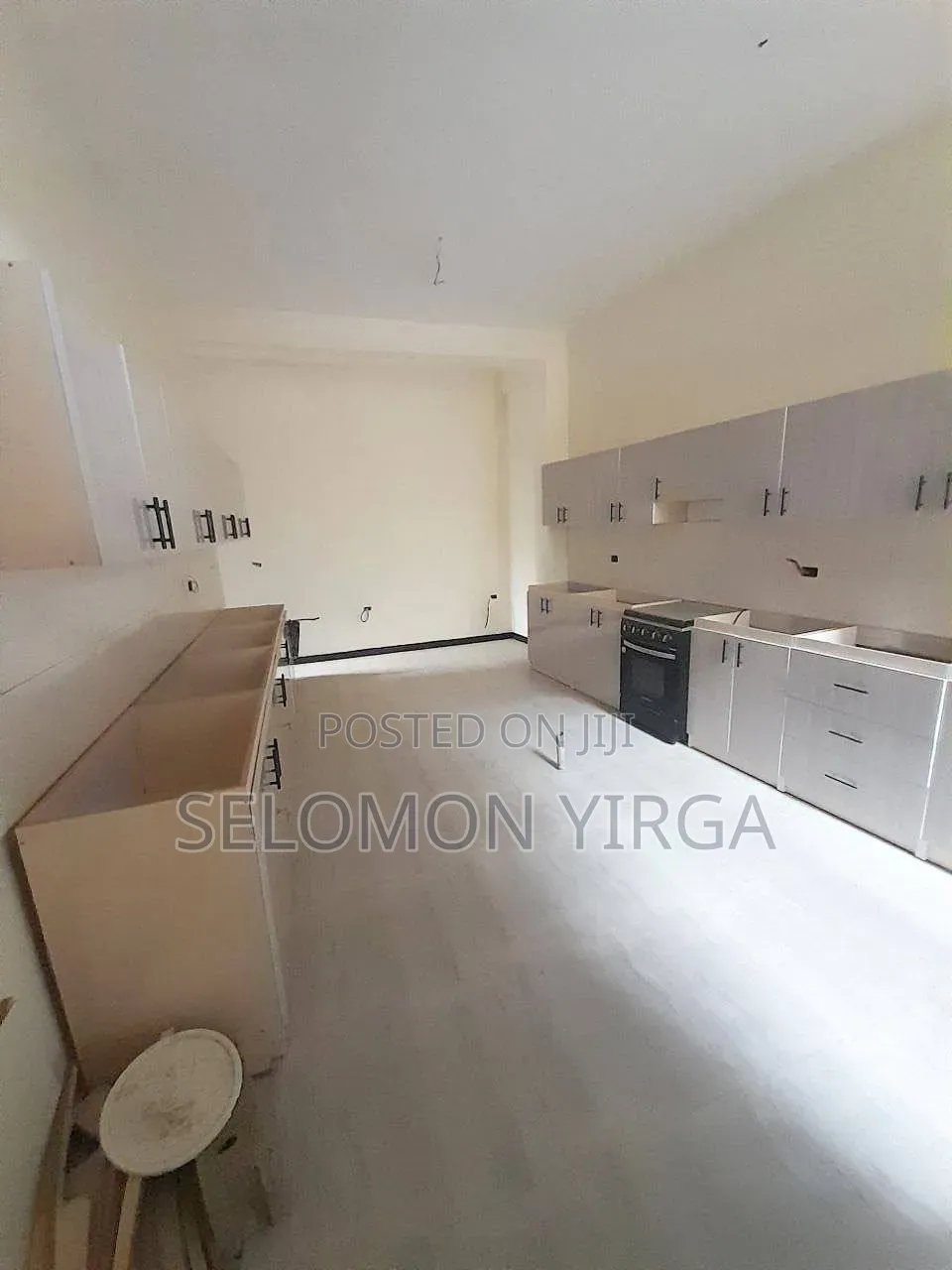 10bdrm House in Adis Ababa, Bole for sale