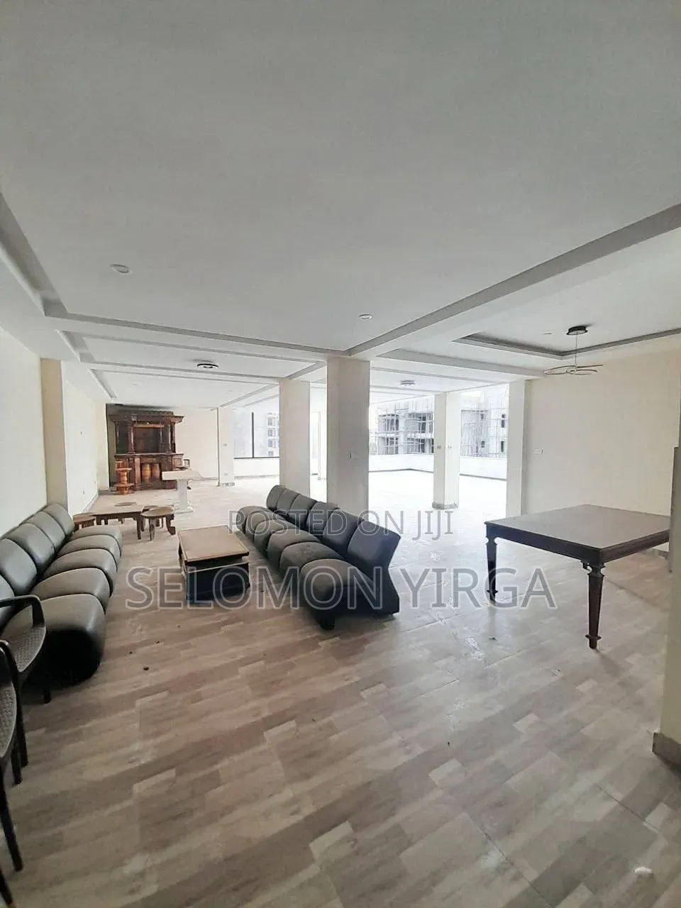 10bdrm House in Adis Ababa, Bole for sale
