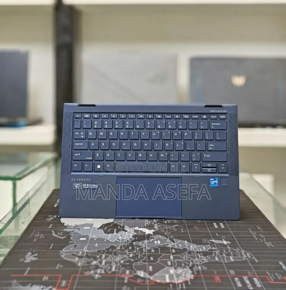 New Laptop HP Dragonfly G2 16GB Intel Core i7 SSD 512GB
