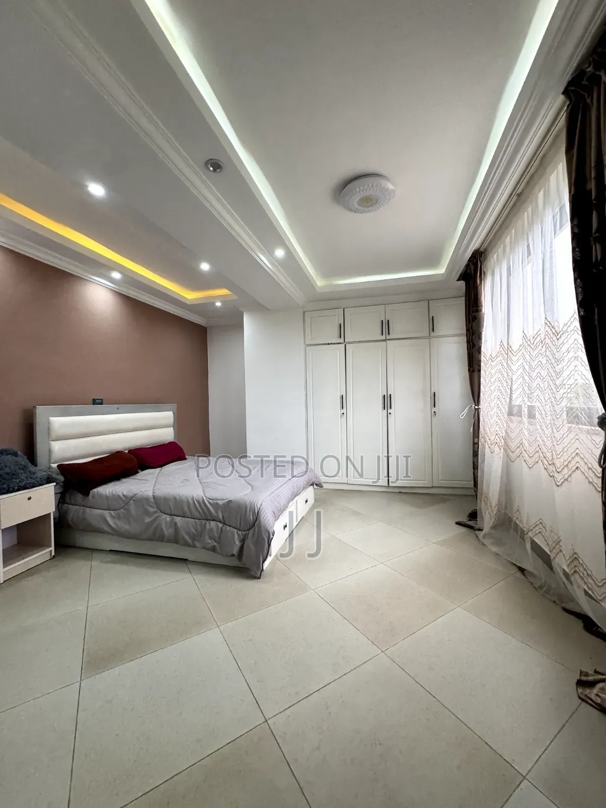 Furnished 3bdrm Apartment in Bole for rent