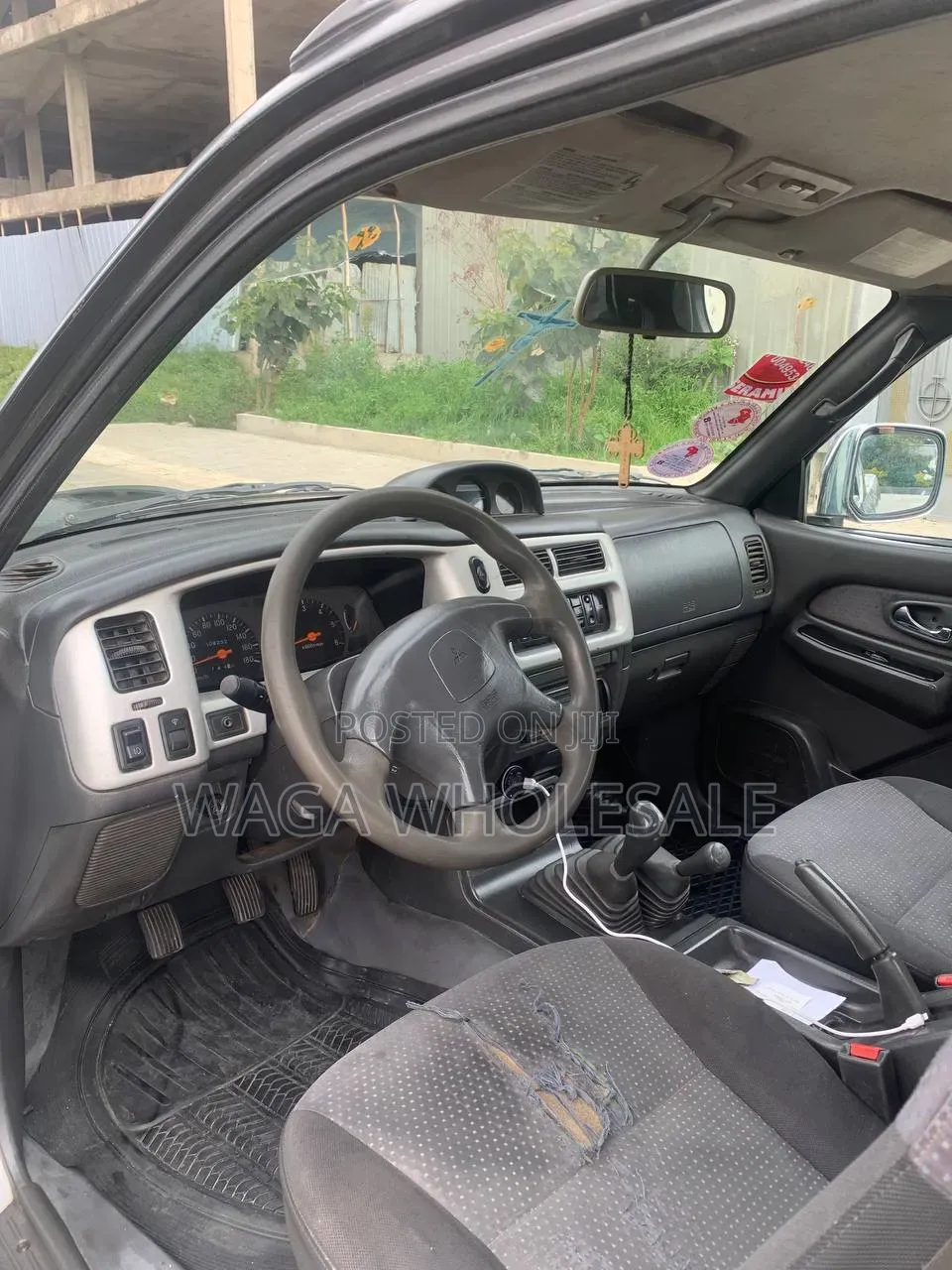 Mitsubishi L200 2003