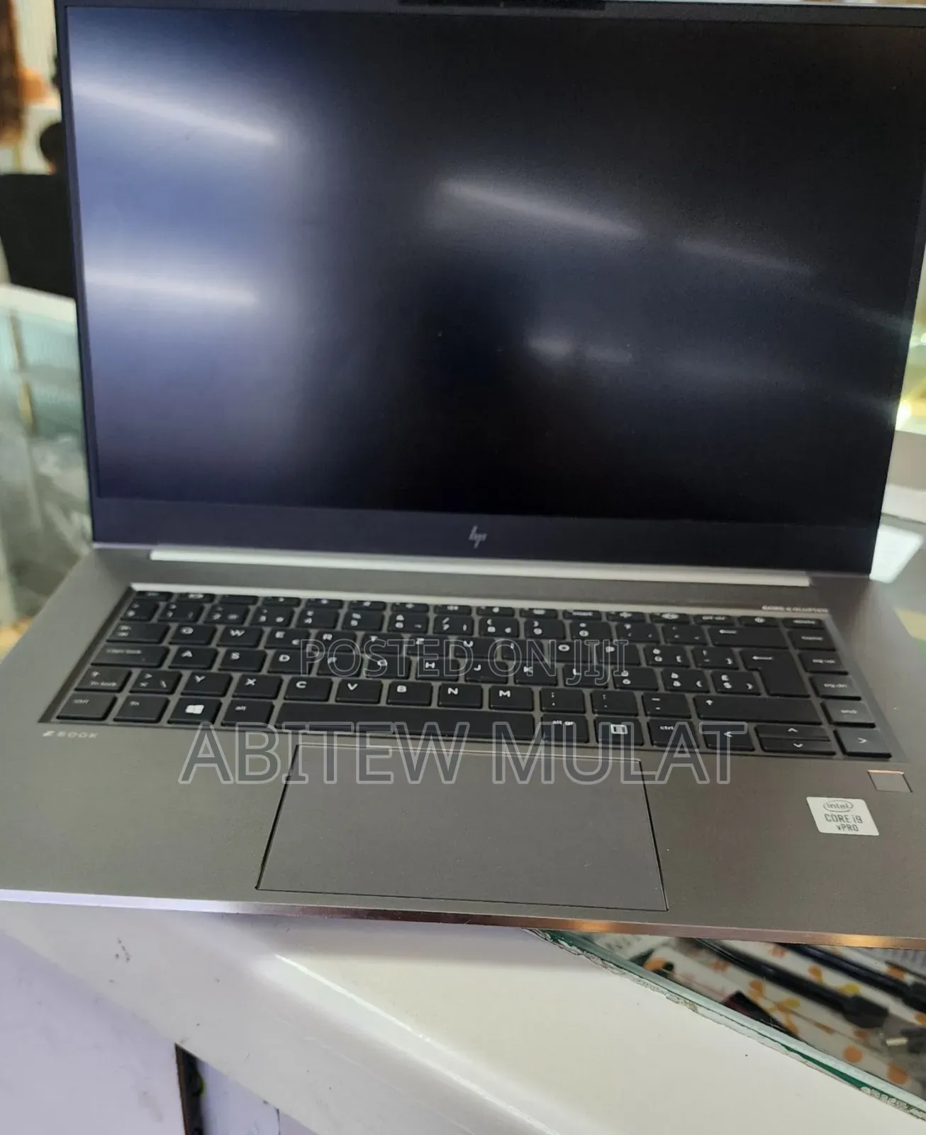 New Laptop HP ZBook 15 32GB Intel Core i9 SSD 512GB