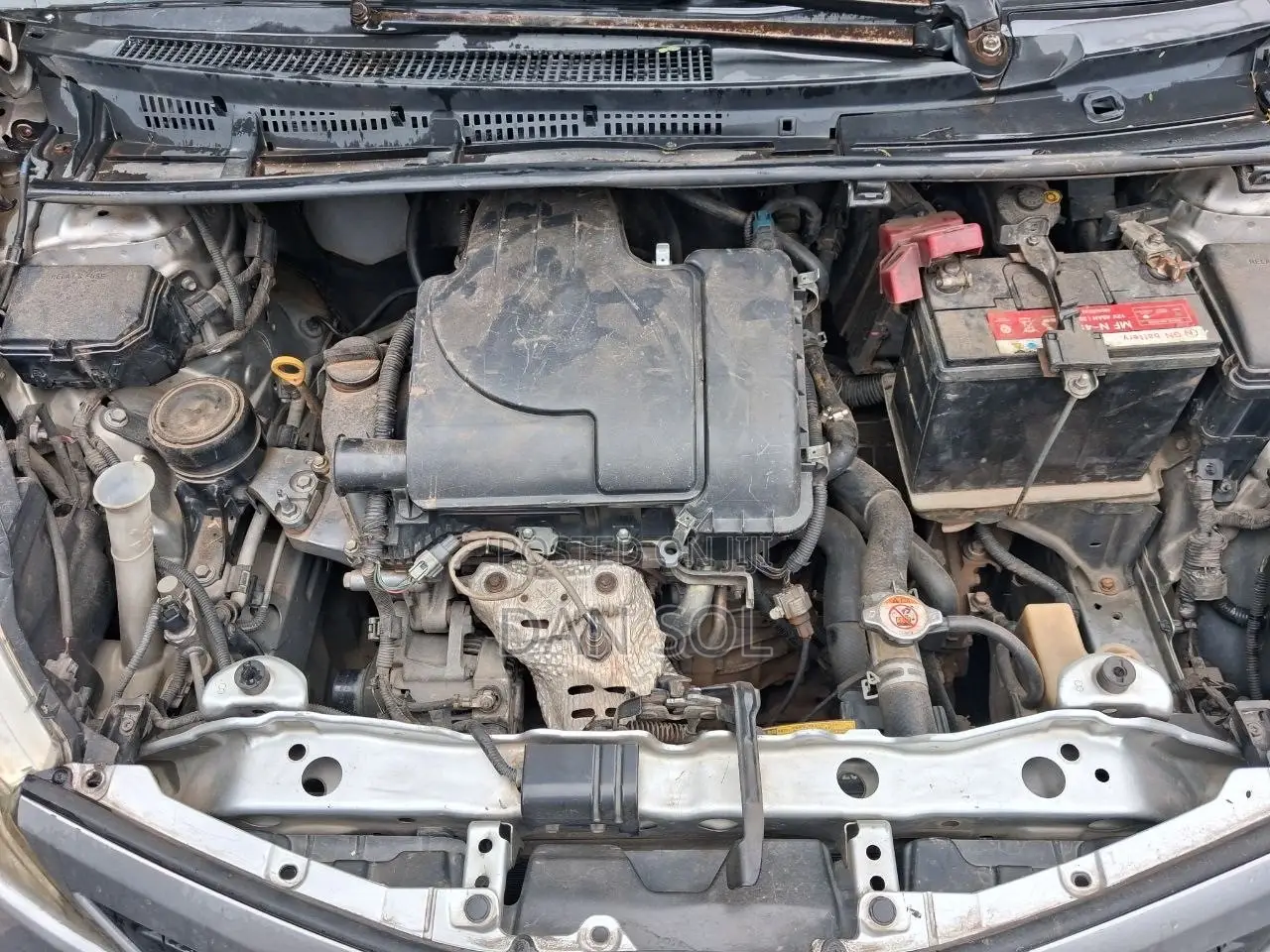 Toyota Yaris 2011 Silver