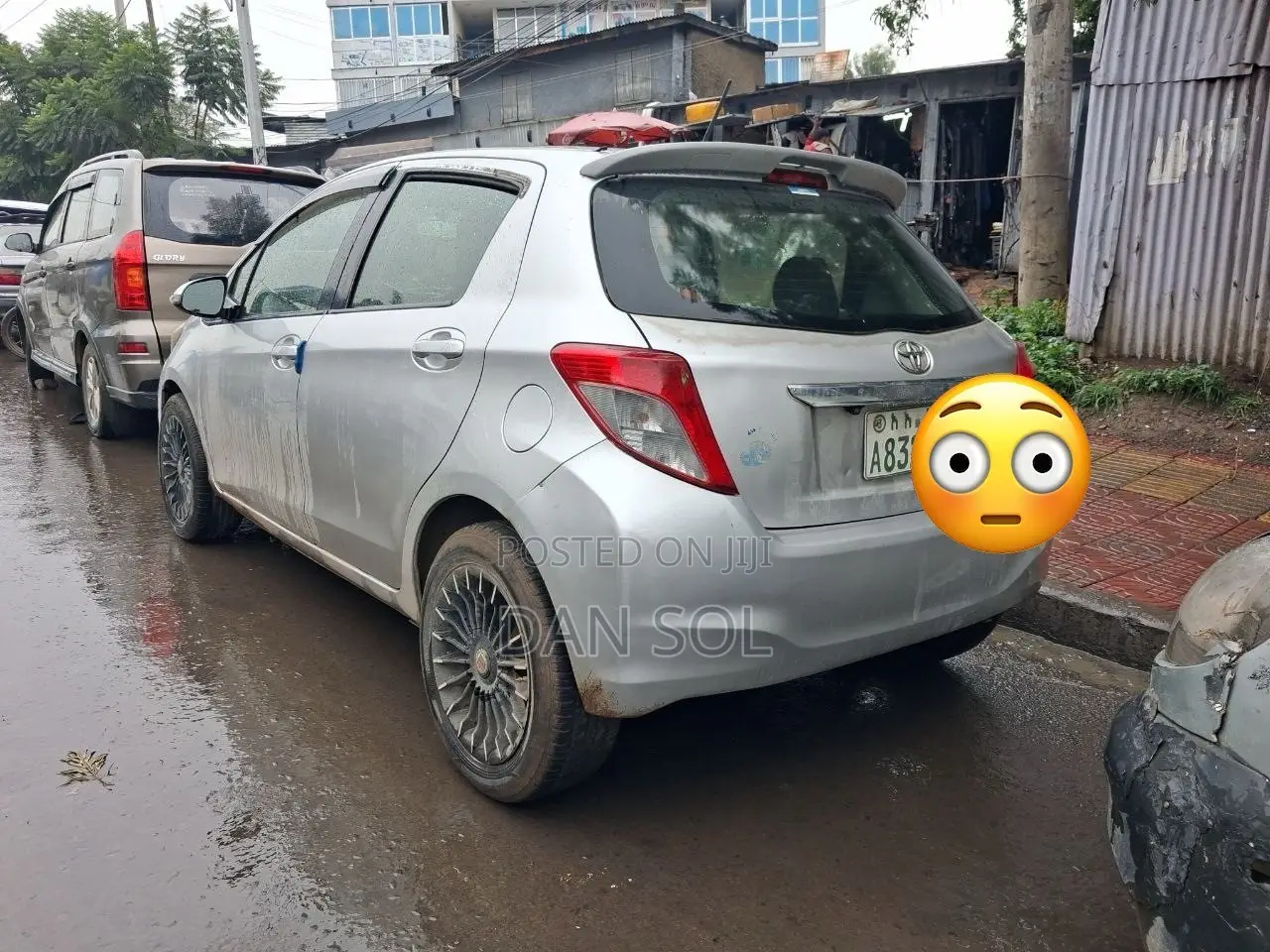 Toyota Yaris 2011 Silver