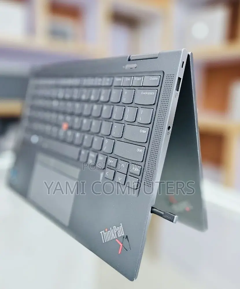 New Laptop Lenovo ThinkPad X1 Yoga 16GB Intel Core i7 SSD 512GB