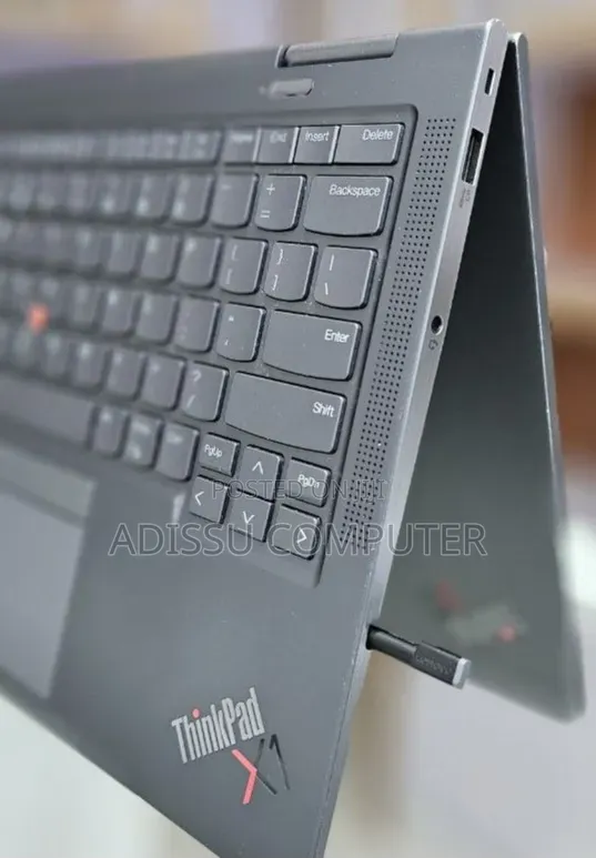 New Laptop Lenovo ThinkPad X1 Yoga 16GB Intel Core i7 SSD 512GB