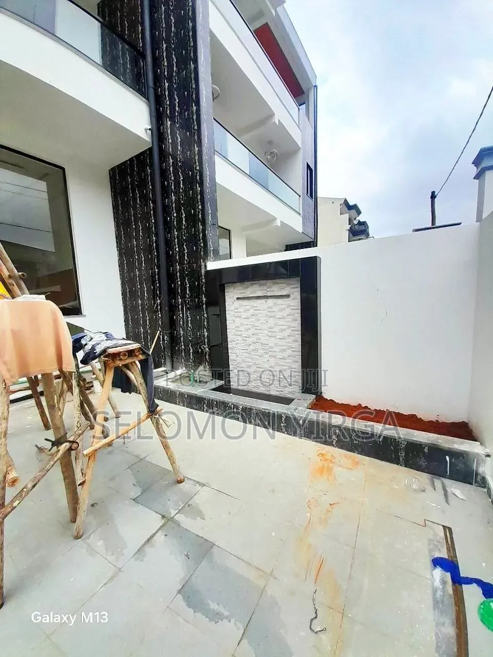 9bdrm House in Adis Ababa, Bole for sale