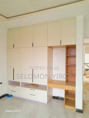 9bdrm House in Adis Ababa, Bole for sale