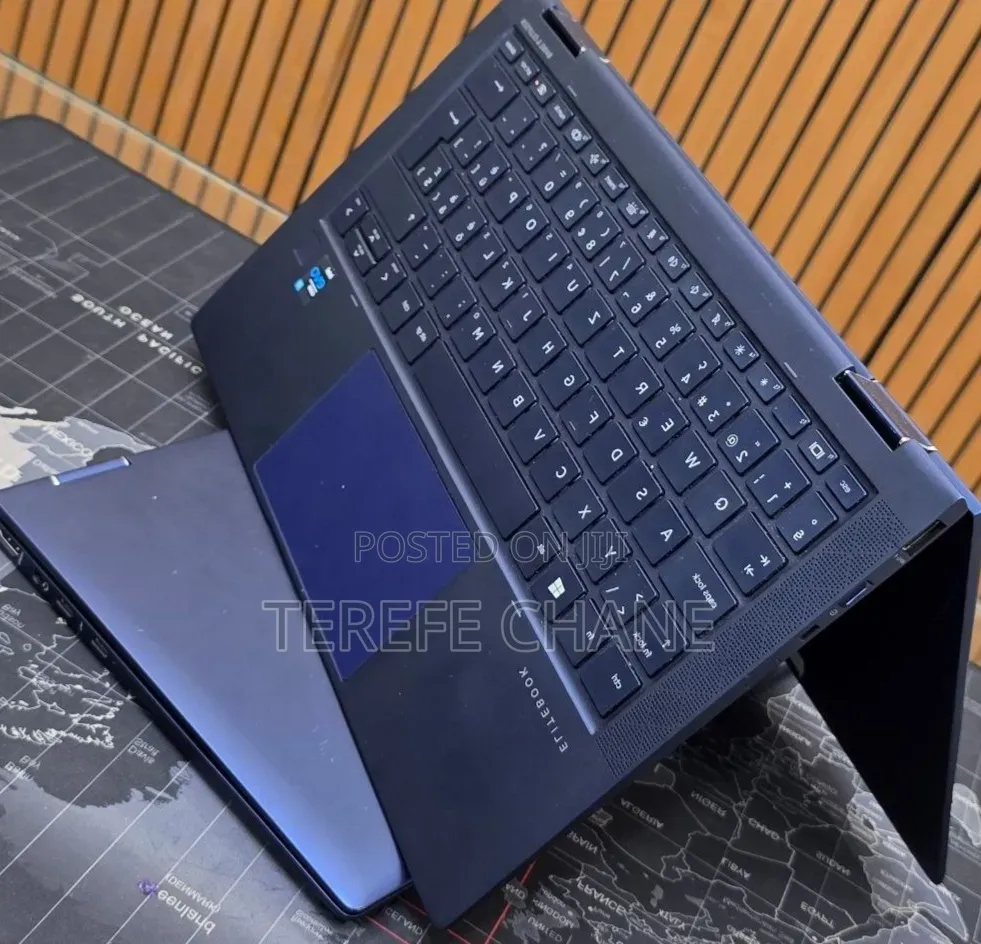 New Laptop HP Dragonfly G2 16GB Intel Core i7 SSD 512GB