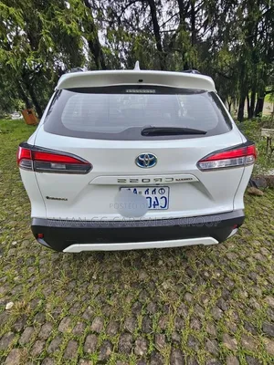 Toyota Corolla 2022 White