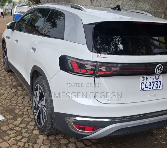 Volkswagen ID.6 2022 White