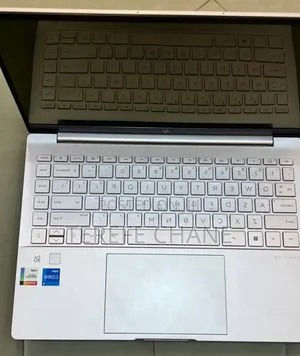 New Laptop HP Pavilion 14 16GB Intel Core i7 SSD 1T