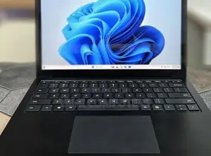 New Laptop Microsoft Surface Laptop 4 16GB Intel Core i7 SSD 512GB