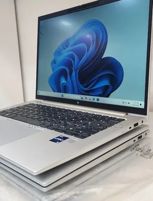 New Laptop HP EliteBook 840 G9 16GB Intel Core i5 SSD 512GB