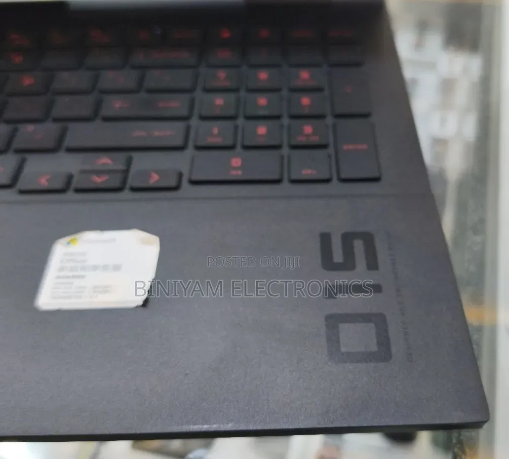 New Laptop HP Omen 15 16GB Intel Core i7 SSD 512GB
