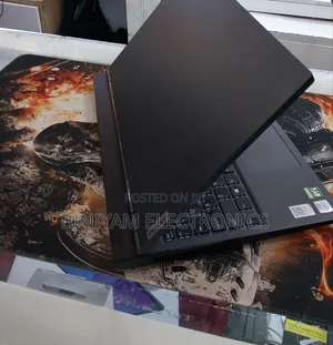 New Lenovo Legion Y7000P IRX9 Gaming Laptop 16GB Intel Core i7 512GB