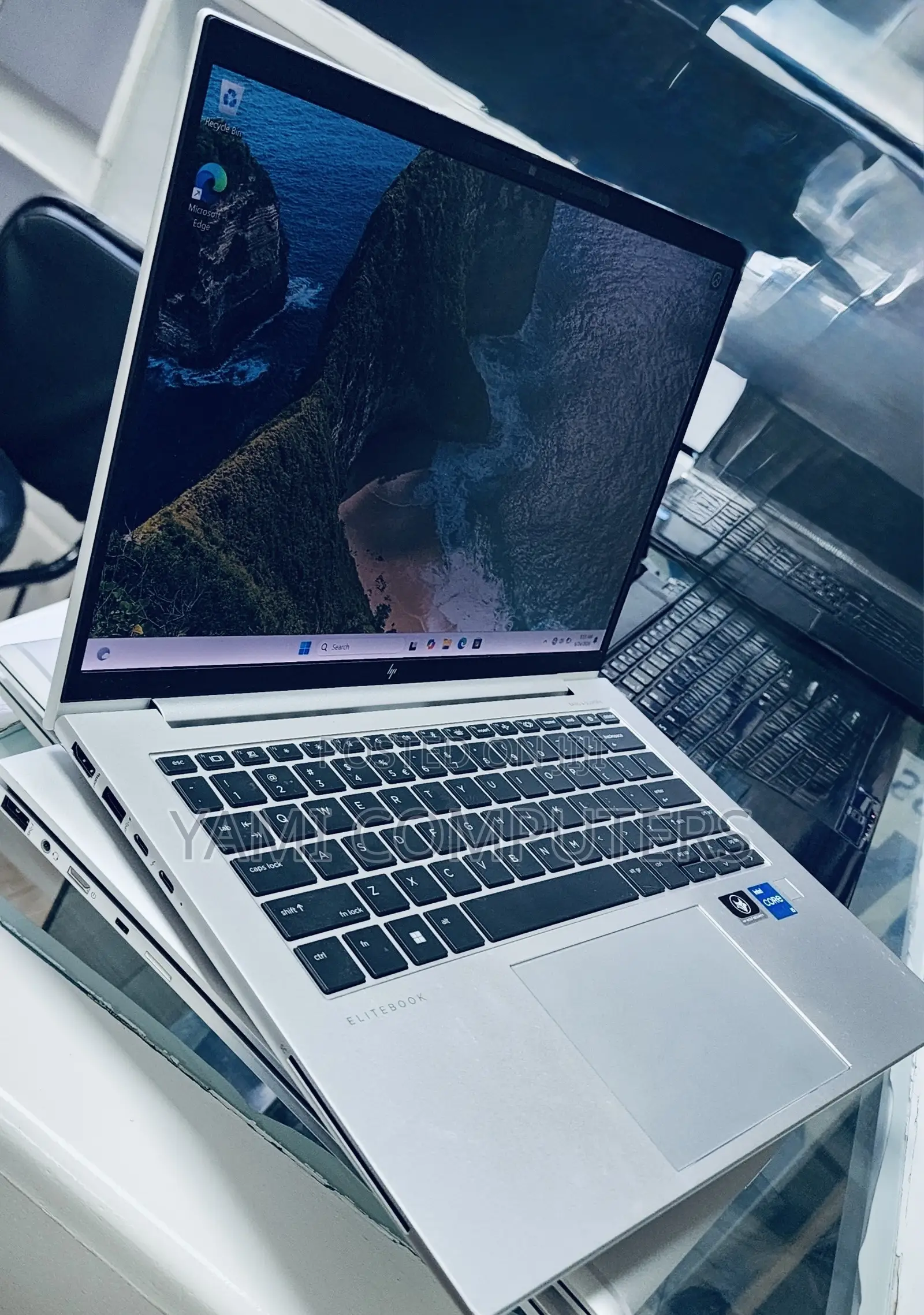 New Laptop HP EliteBook 840 G9 16GB Intel Core i5 SSD 512GB