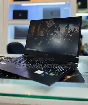 New Laptop HP Victus 16 16GB Intel Core i7 SSD 512GB