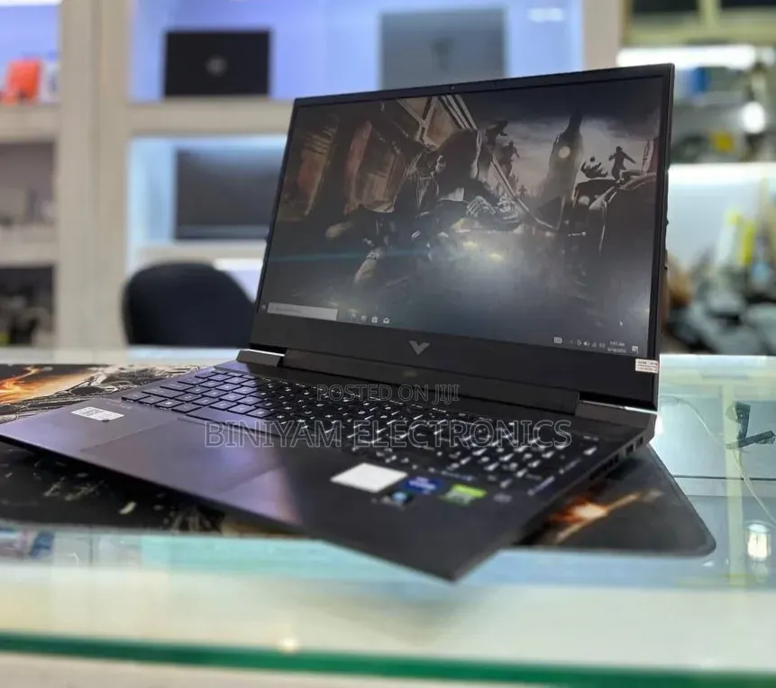 New Laptop HP Victus 16 16GB Intel Core i7 SSD 512GB