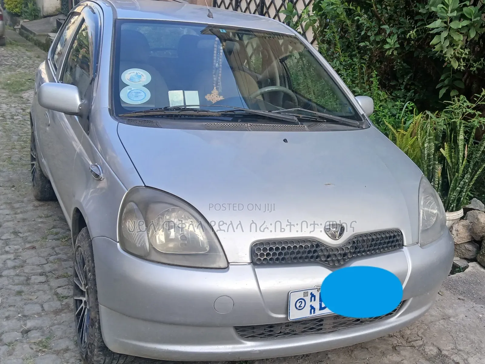 Toyota Vitz 2001 Silver